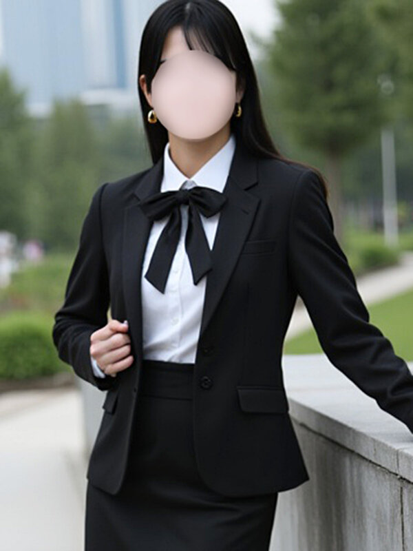 ���R�����